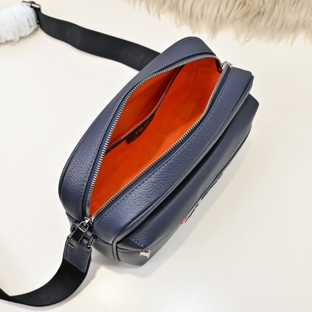 DIOR MESSENGER BAG