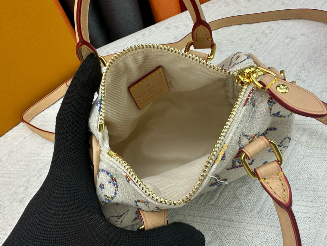 LV WOMENS BAG