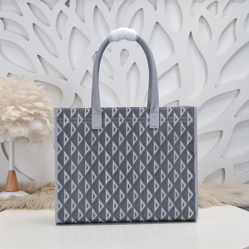 DIOR MESSENGER BAG