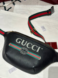 GUCCI MESSENGER BAG