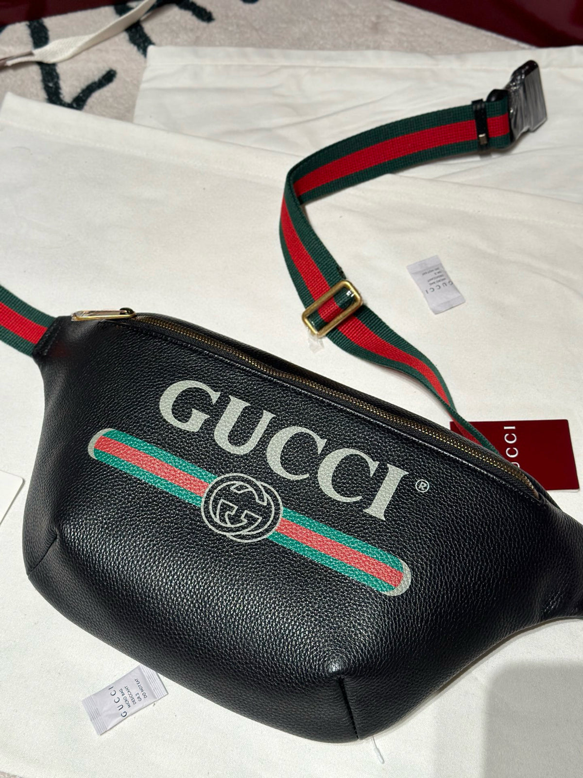 GUCCI MESSENGER BAG