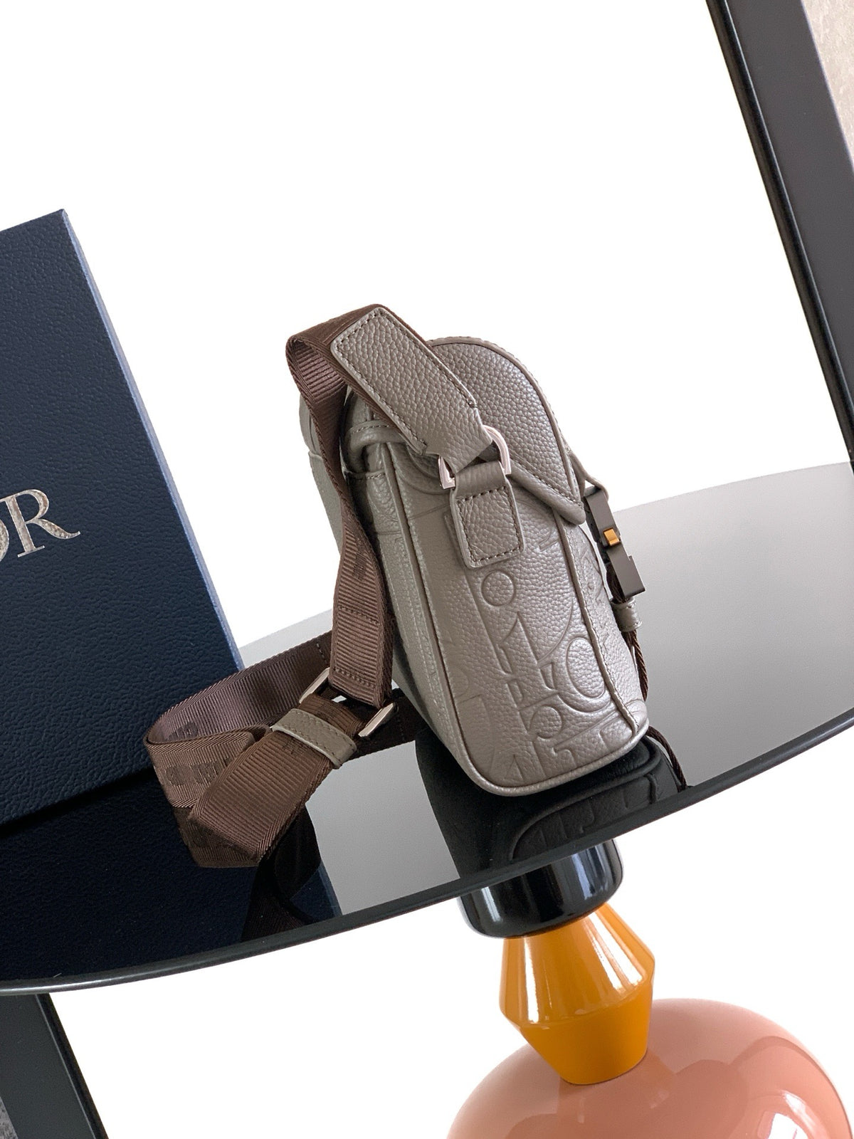 DIOR MESSENGER BAG