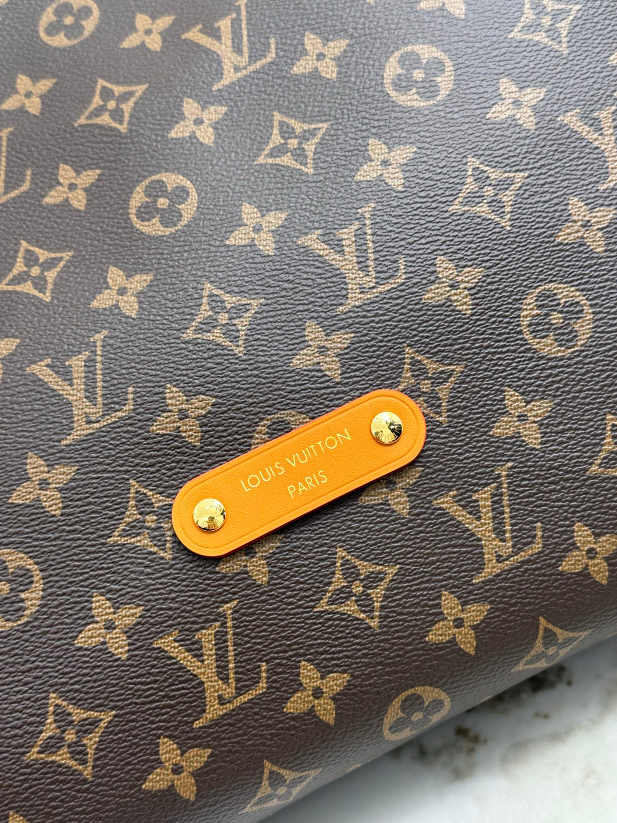 LV WOMENS BAG