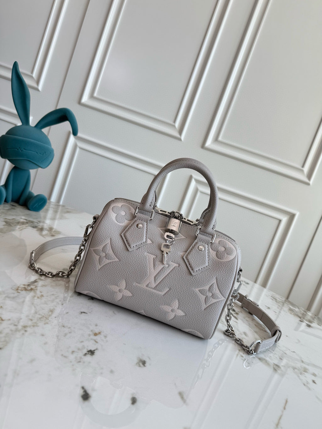 LV WOMENS BAG