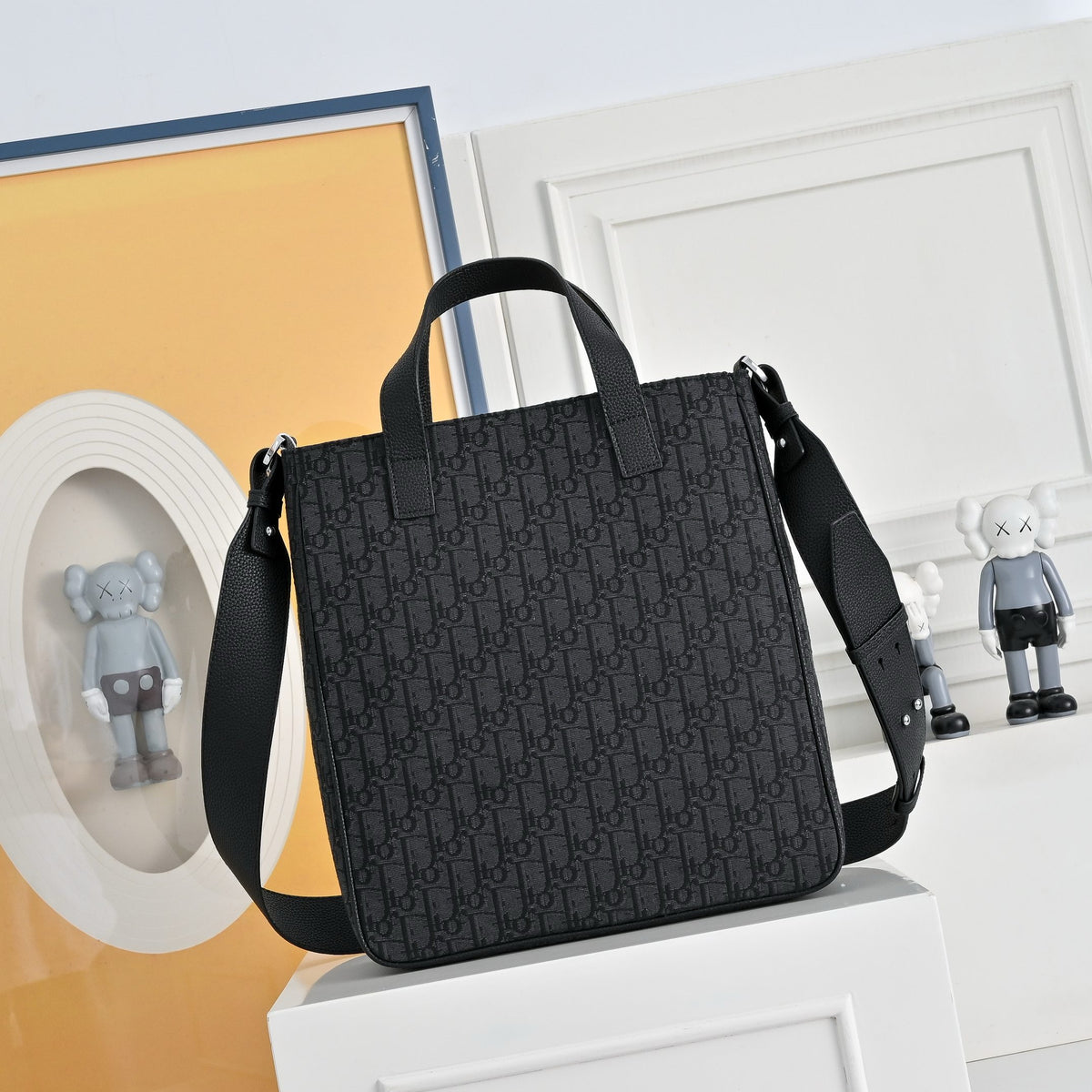 DIOR MESSENGER BAG