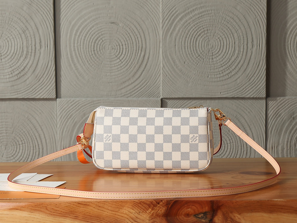 LV WOMENS BAG