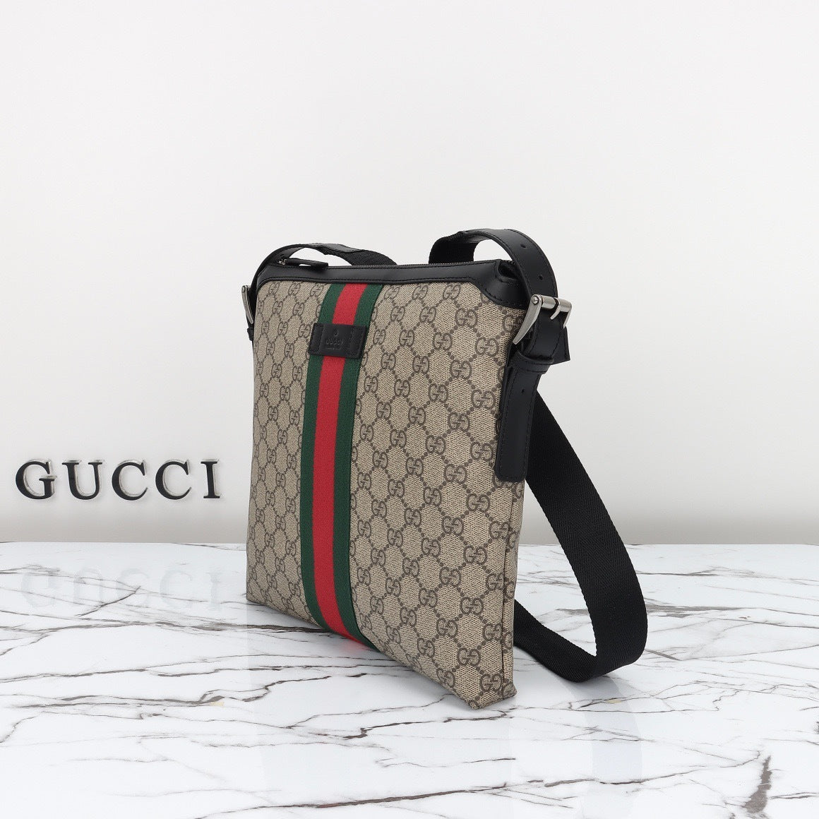 GUCCI MESSENGER BAG