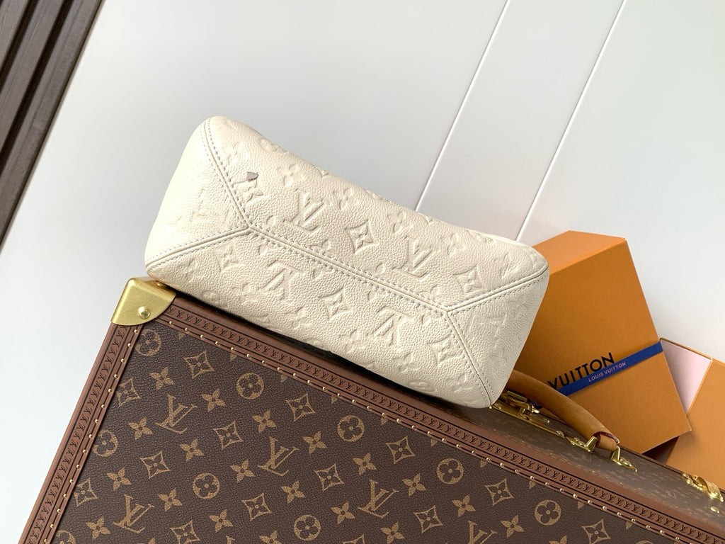 LV WOMENS BAG