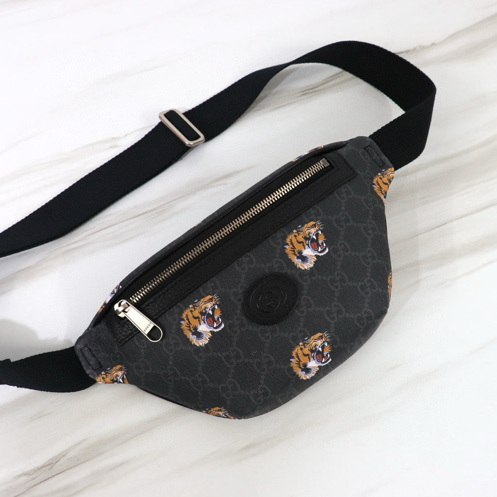 GUCCI MESSENGER BAG