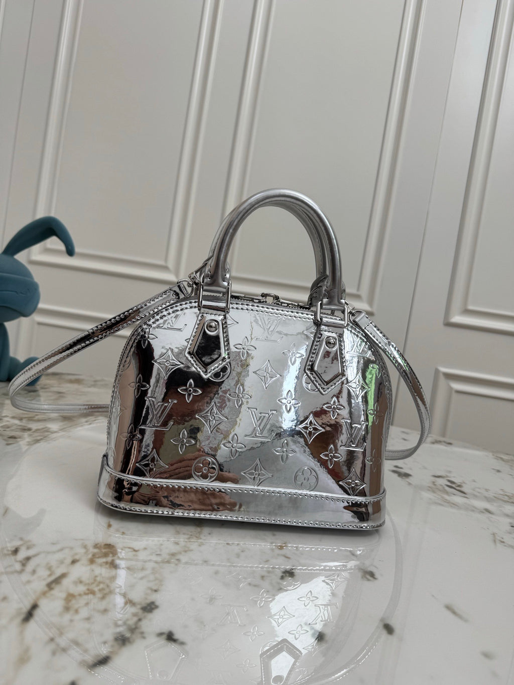 LV WOMENS BAG