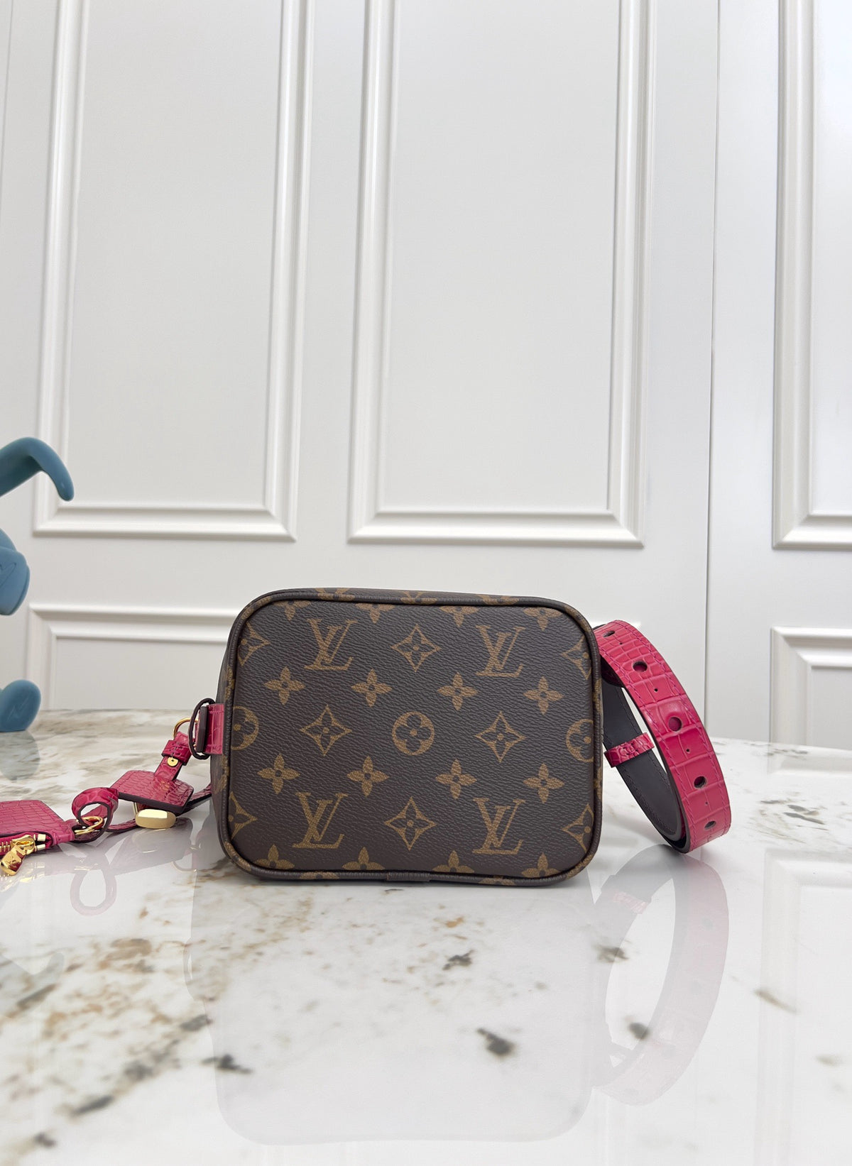 LV WOMENS BAG