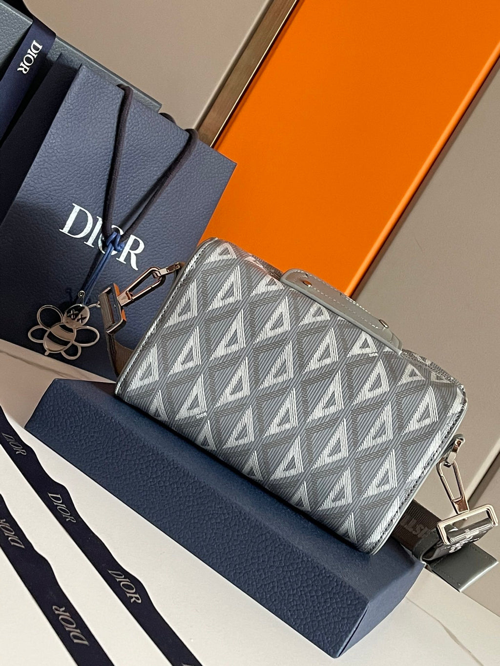 DIOR MESSENGER BAG