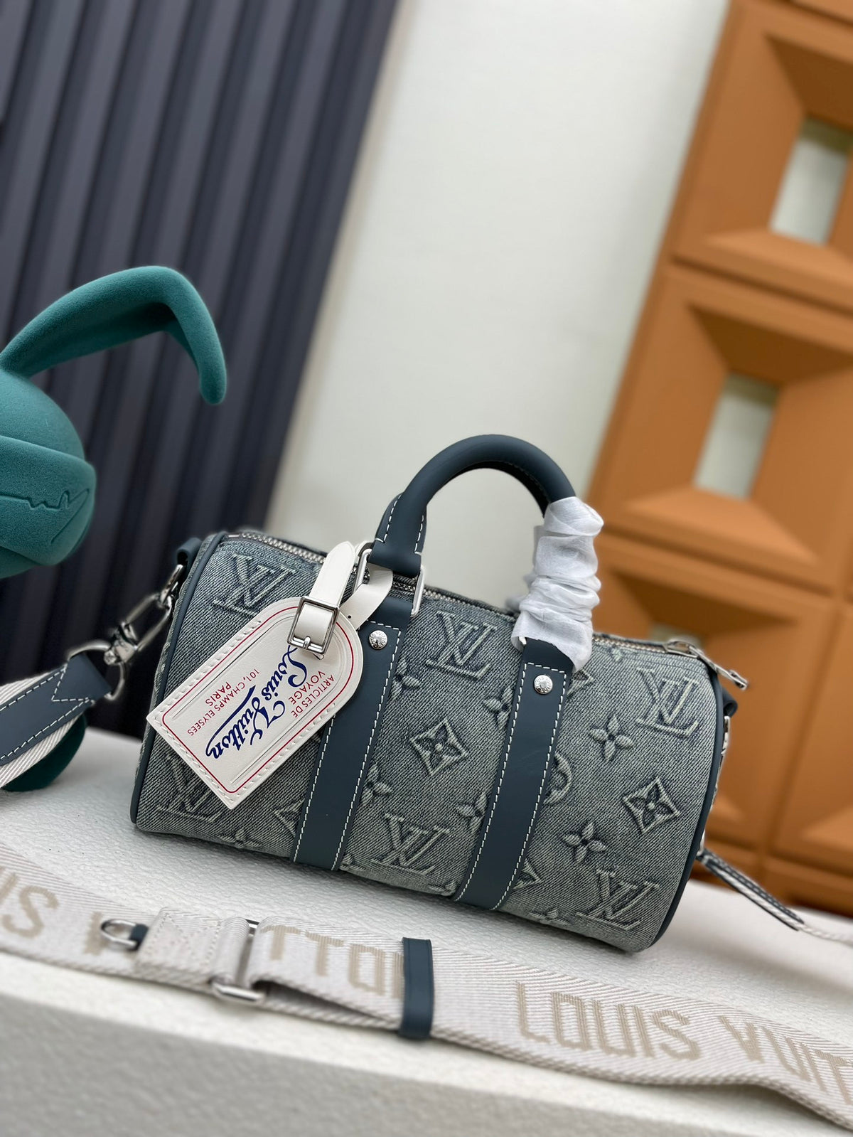 LV WOMENS BAG