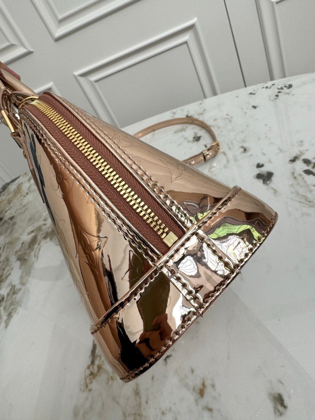 LV WOMENS BAG
