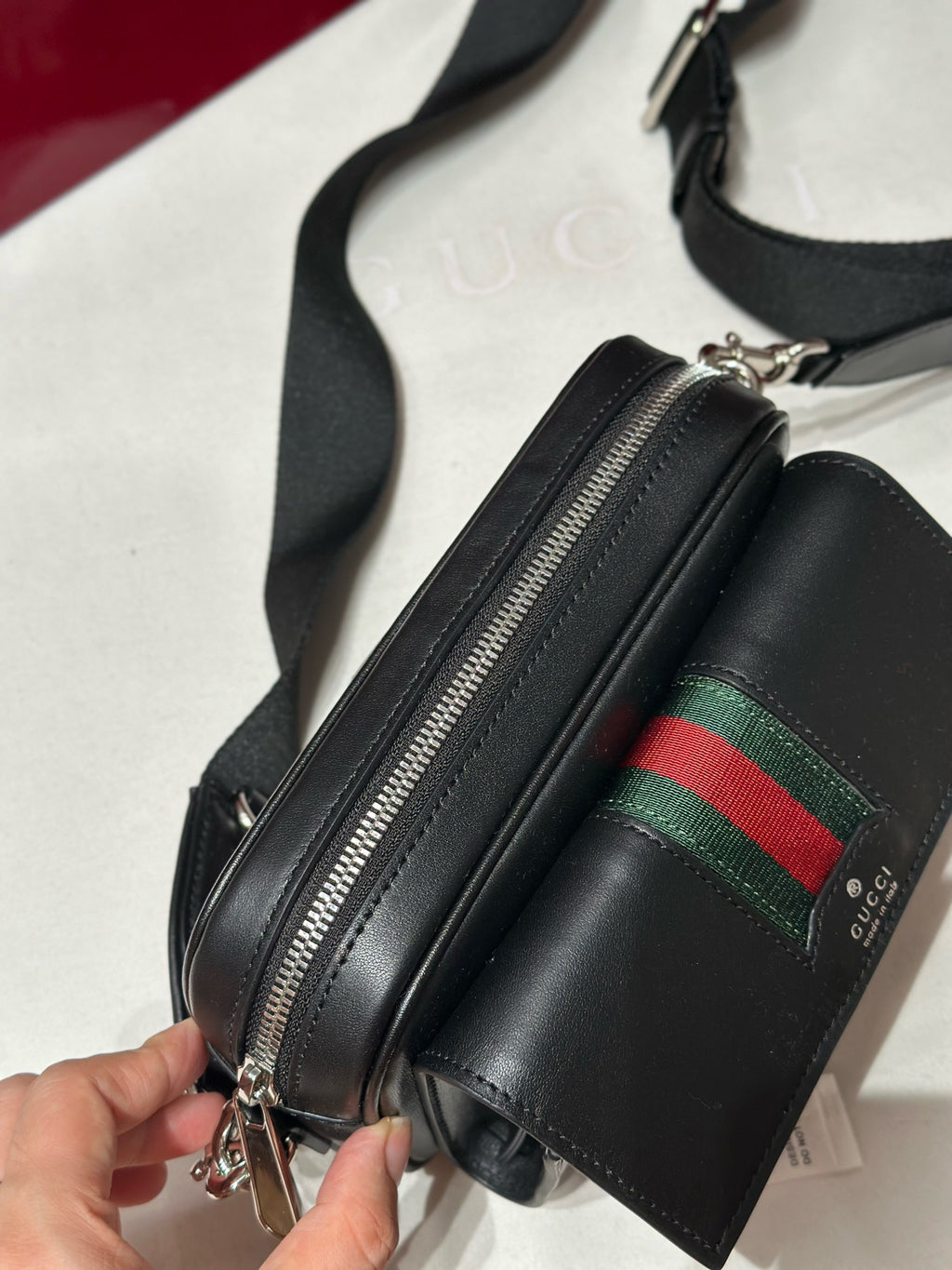 GUCCI MESSENGER BAG