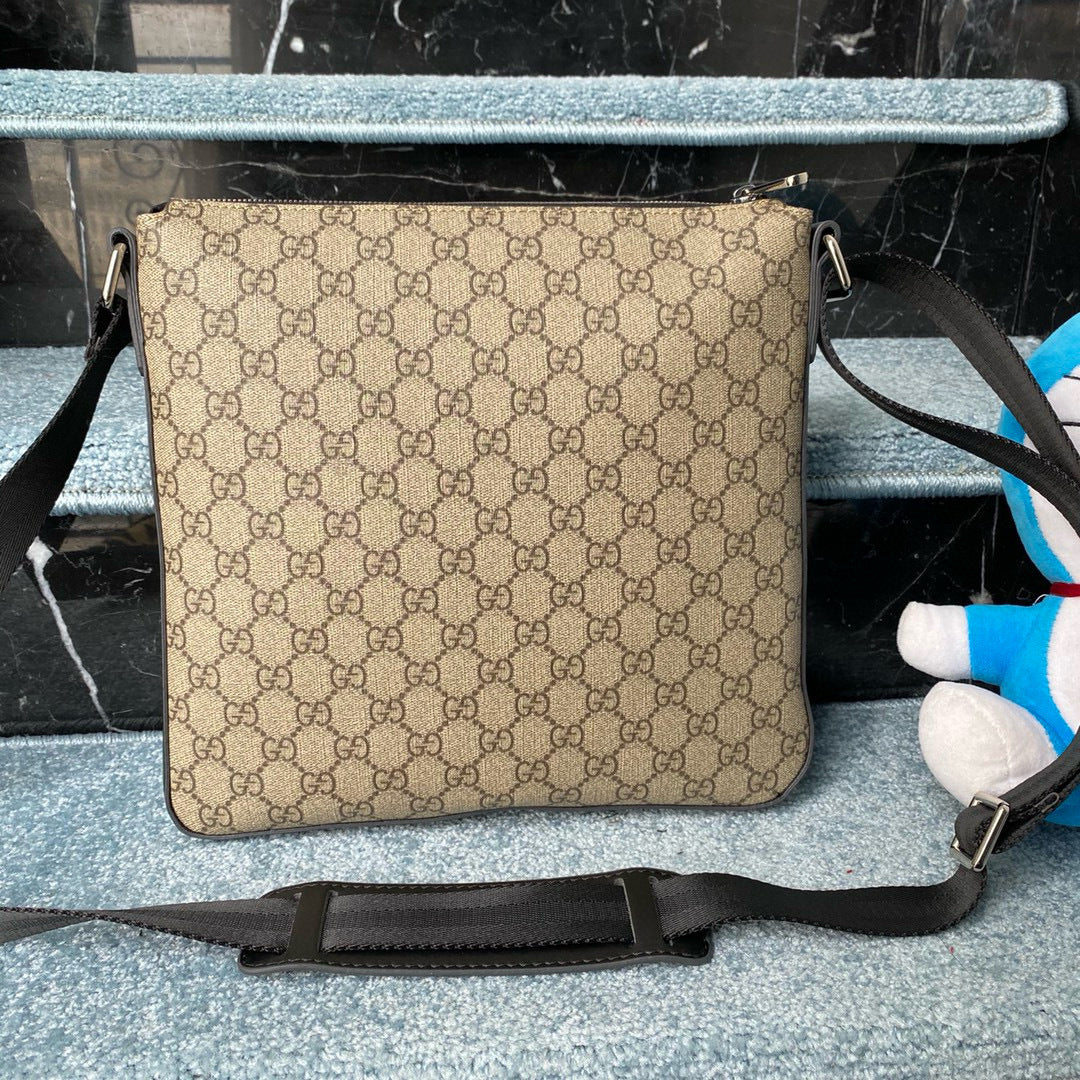 GUCCI MESSENGER BAG