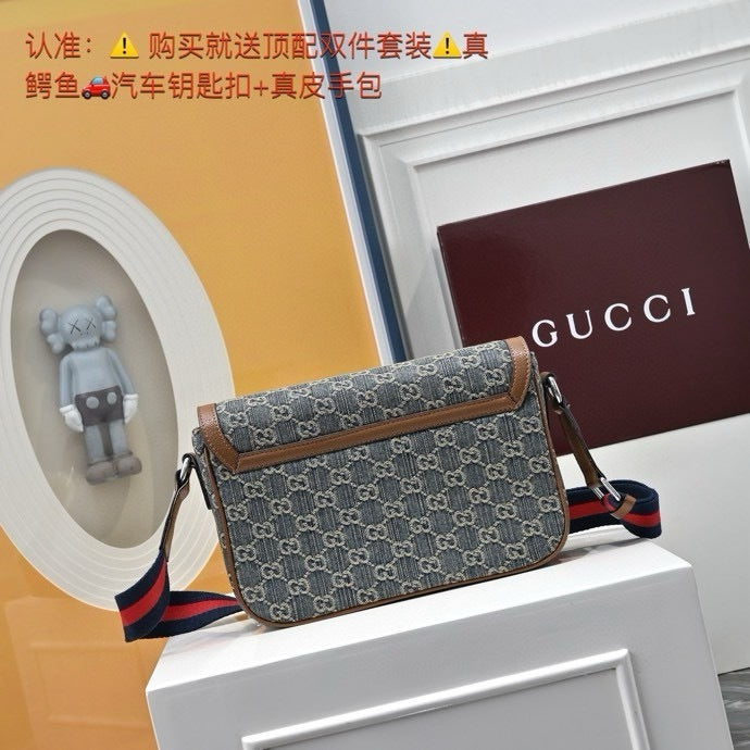 GUCCI MESSENGER BAG