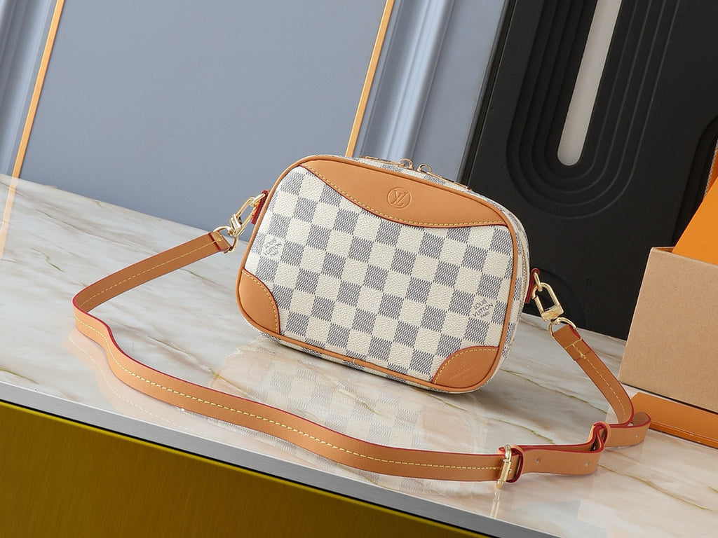 LV WOMENS BAG