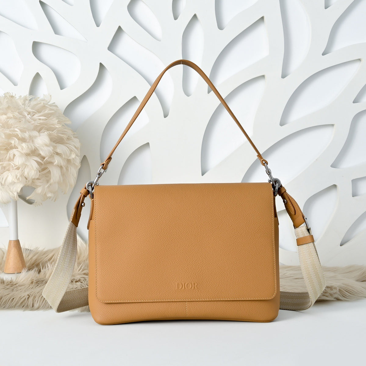DIOR MESSENGER BAG