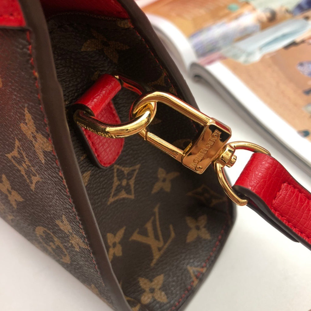 LV WOMENS BAG