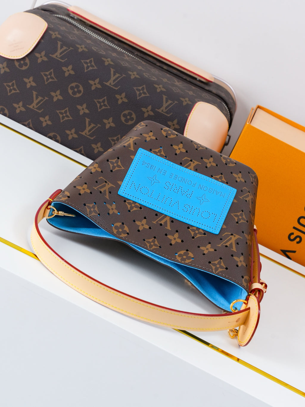LV WOMENS BAG