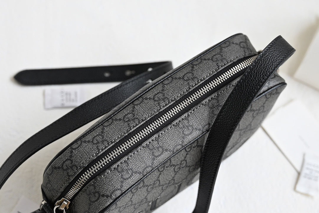 GUCCI MESSENGER BAG