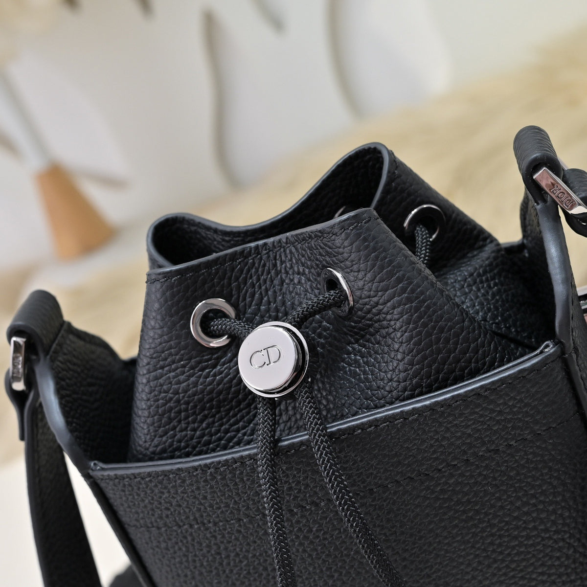 DIOR MESSENGER BAG