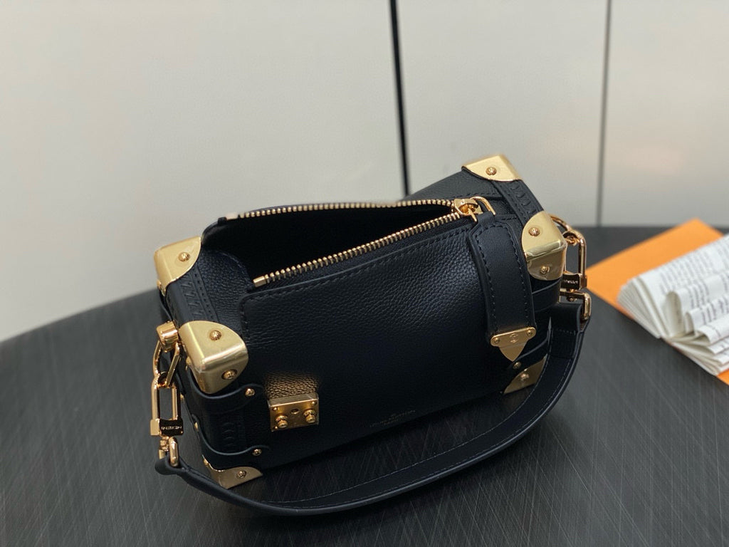 LV WOMENS BAG