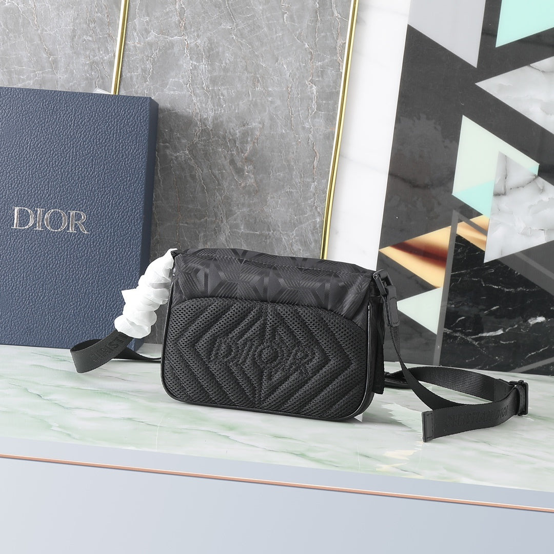 DIOR MESSENGER BAG