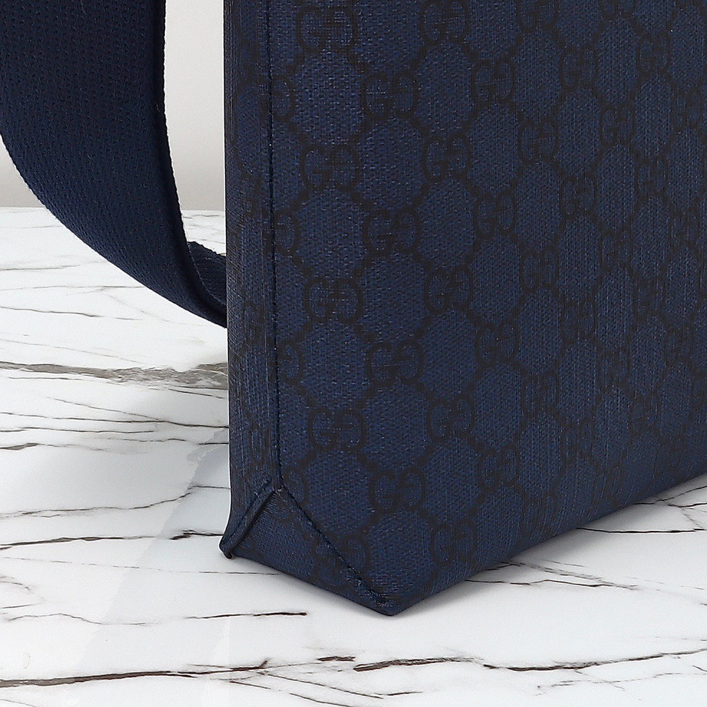 GUCCI MESSENGER BAG