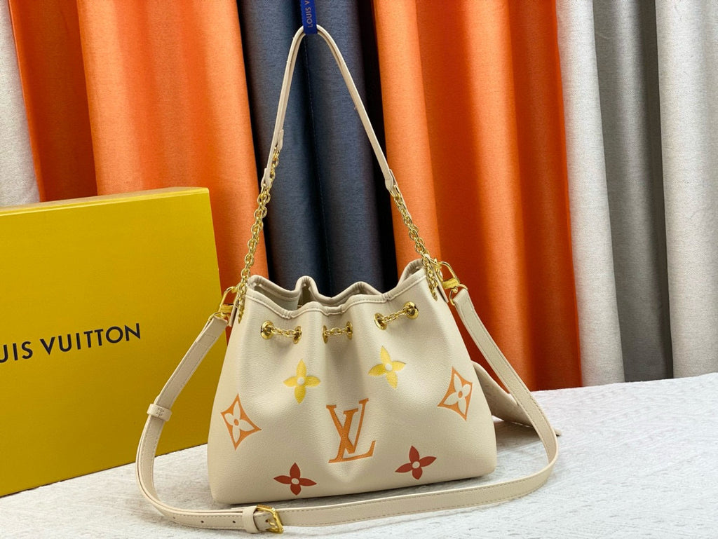 LV WOMENS BAG