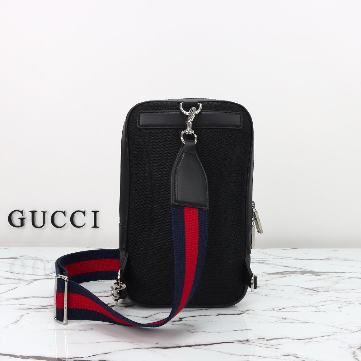 GUCCI MESSENGER BAG