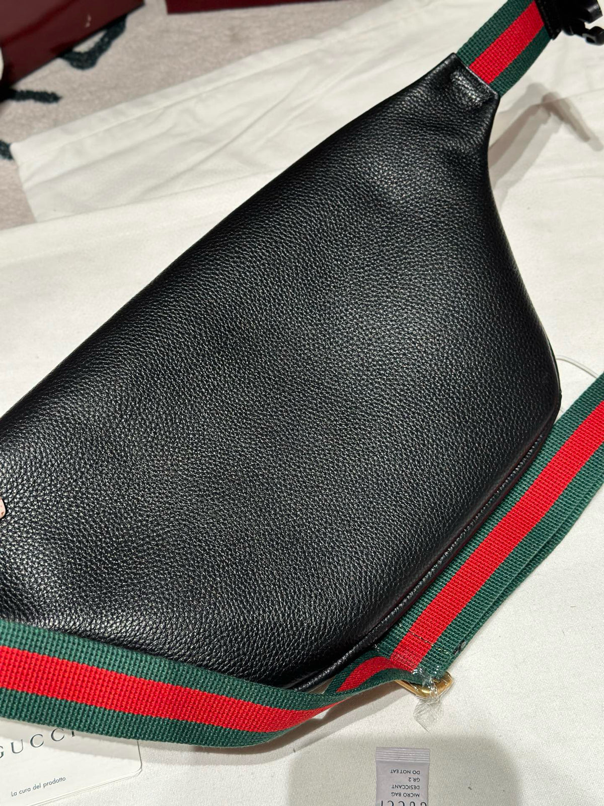 GUCCI MESSENGER BAG