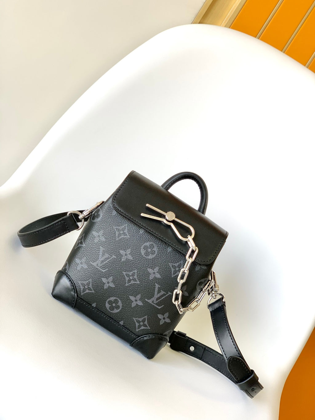 LV WOMENS BAG