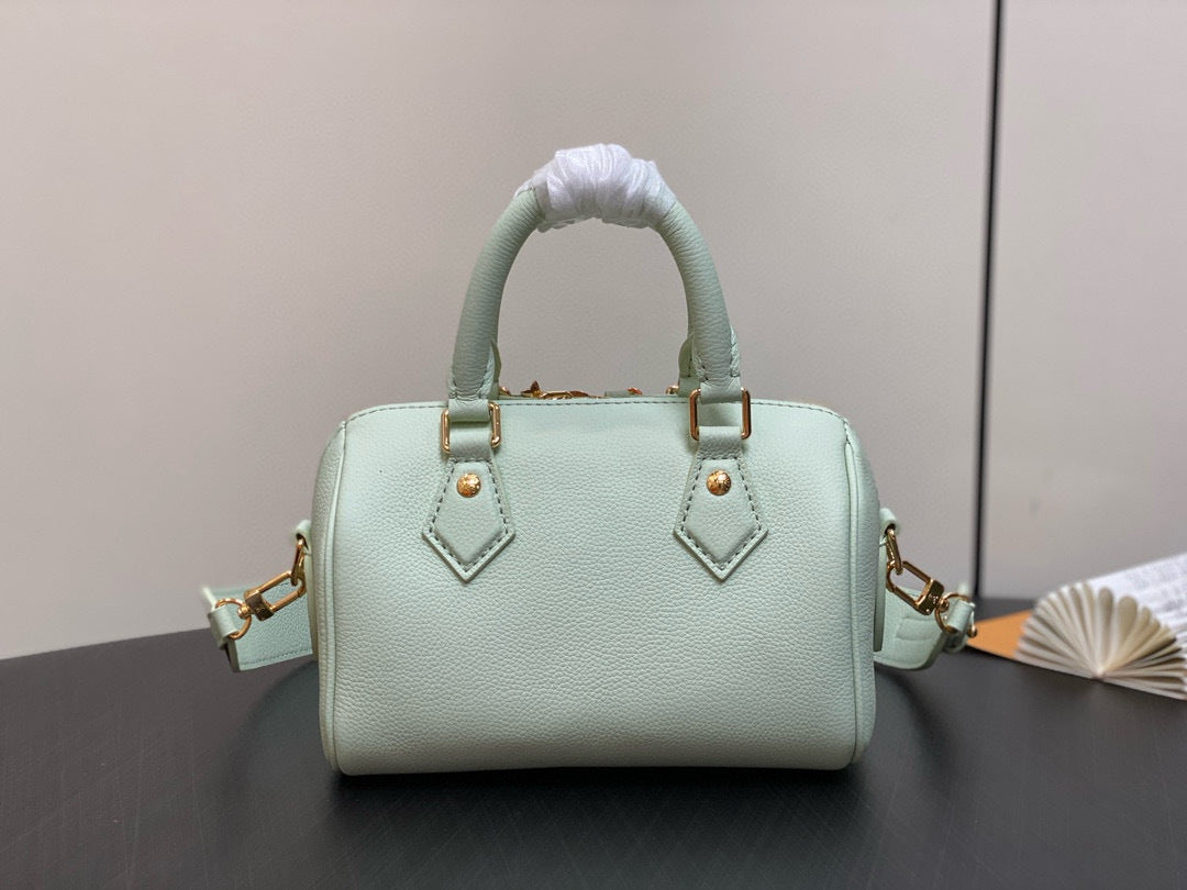 LV WOMENS BAG
