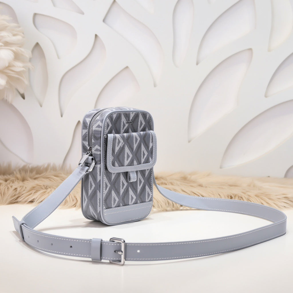 DIOR MESSENGER BAG