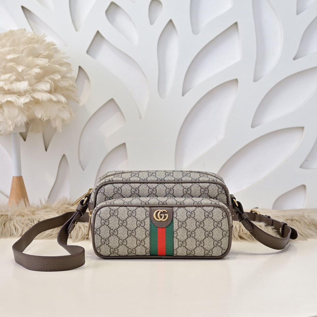 GUCCI MESSENGER BAG