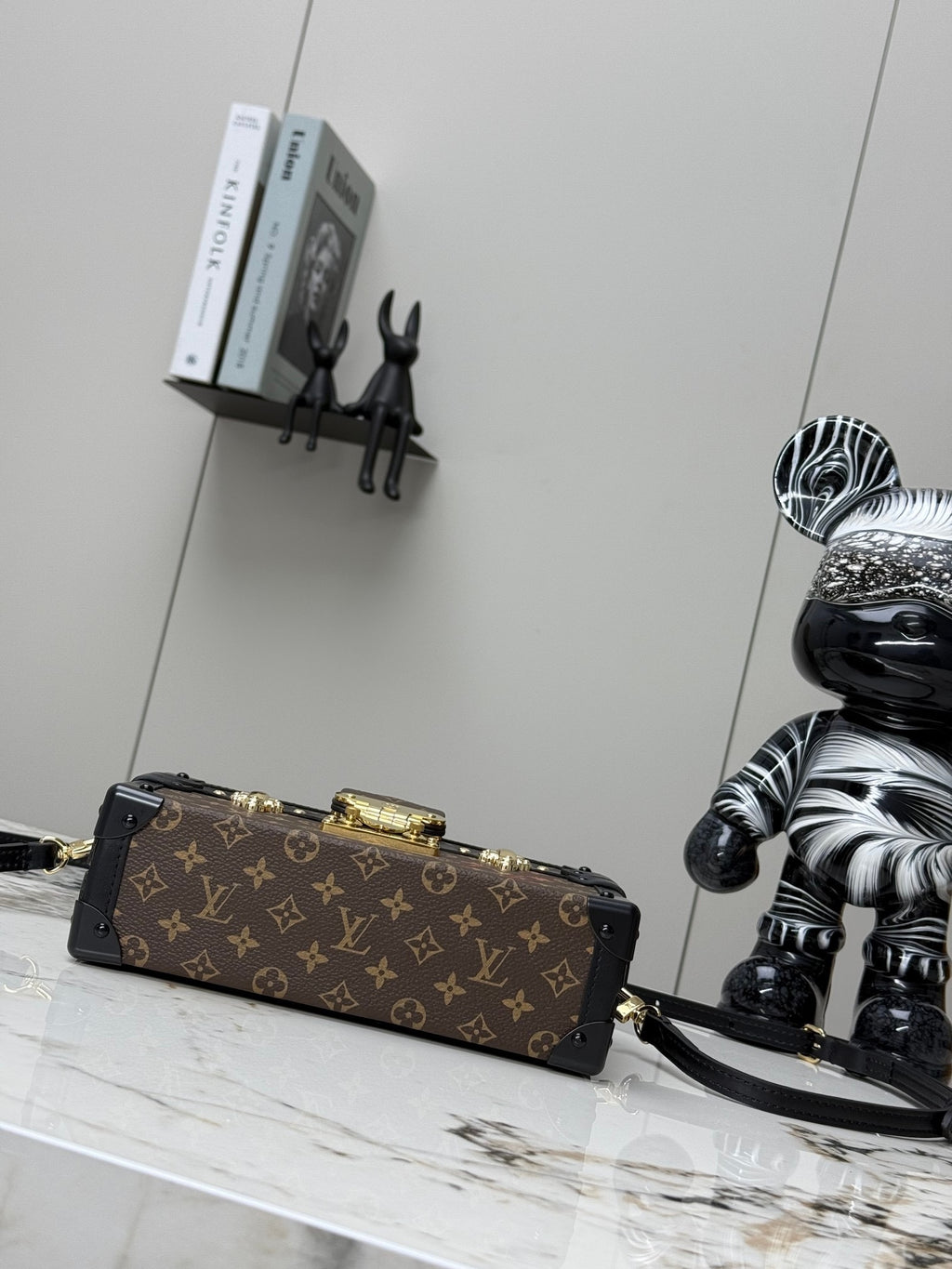 LV WOMENS BAG