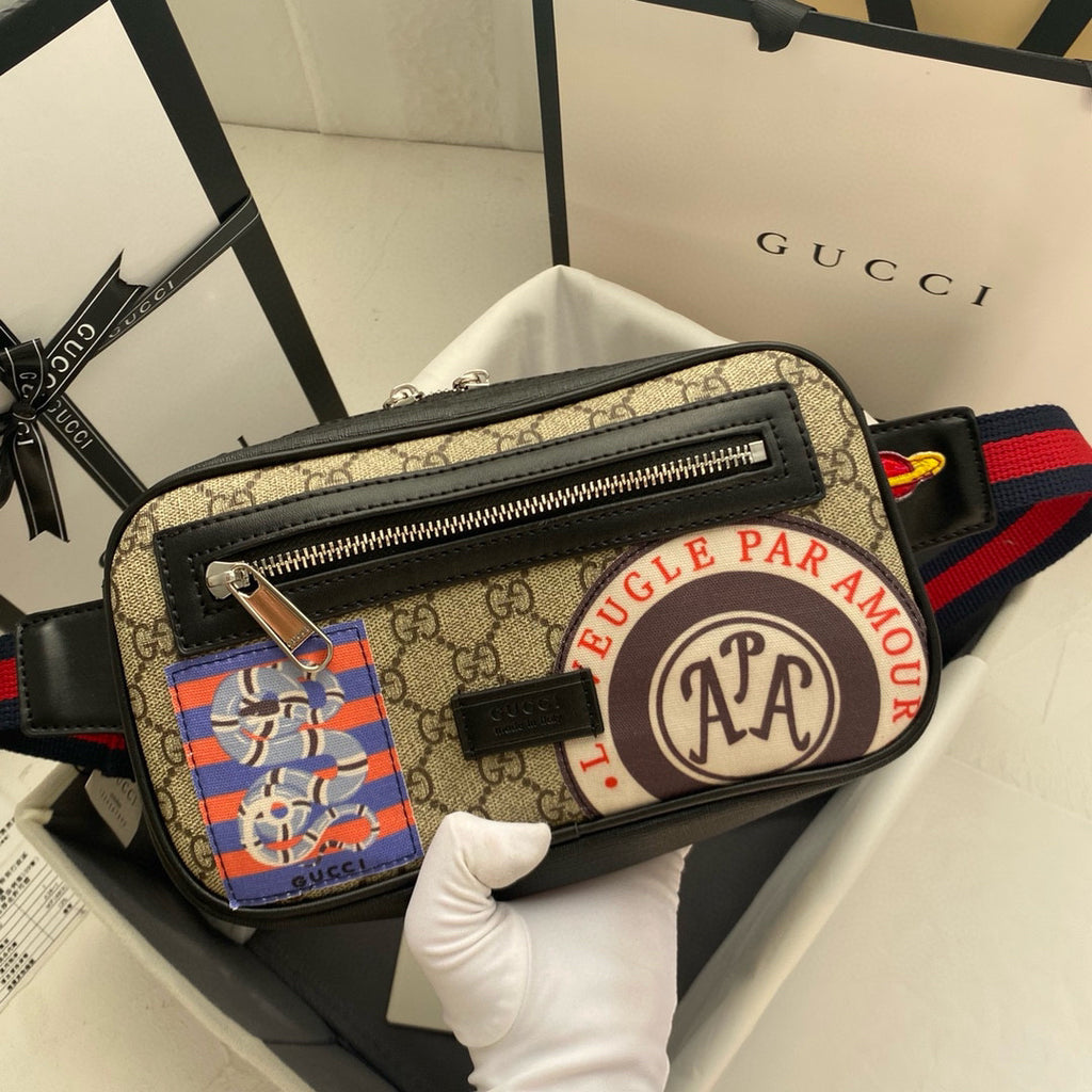 GUCCI MESSENGER BAG