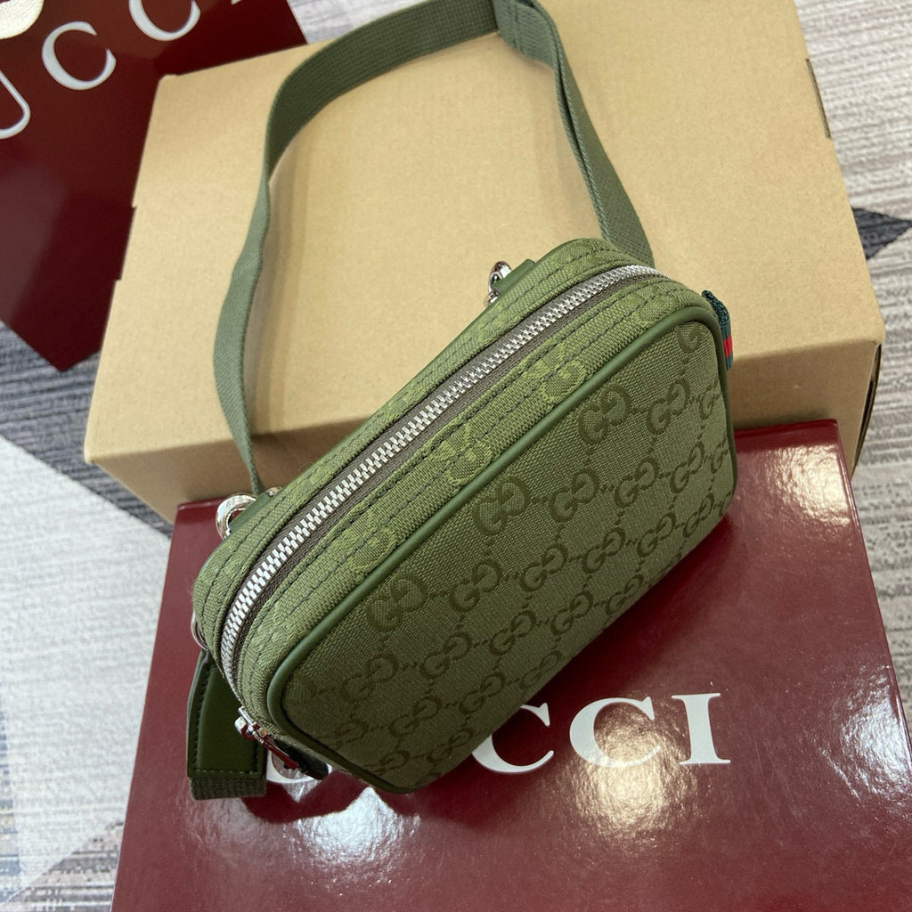 GUCCI MESSENGER BAG