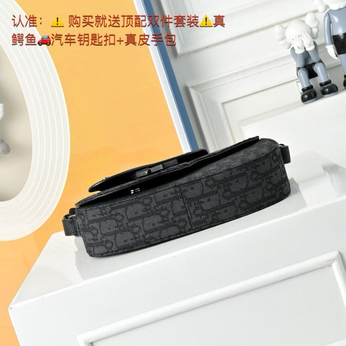 DIOR MESSENGER BAG