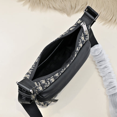 DIOR MESSENGER BAG