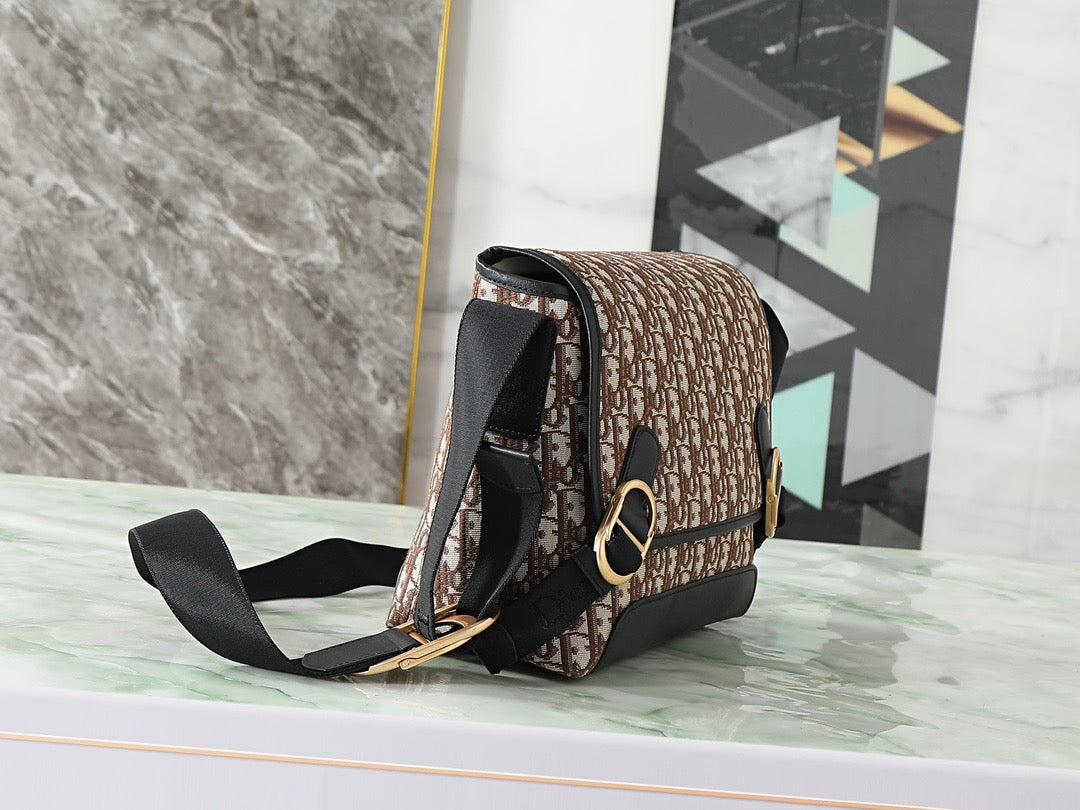 DIOR MESSENGER BAG