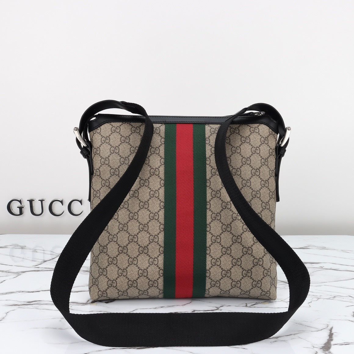 GUCCI MESSENGER BAG