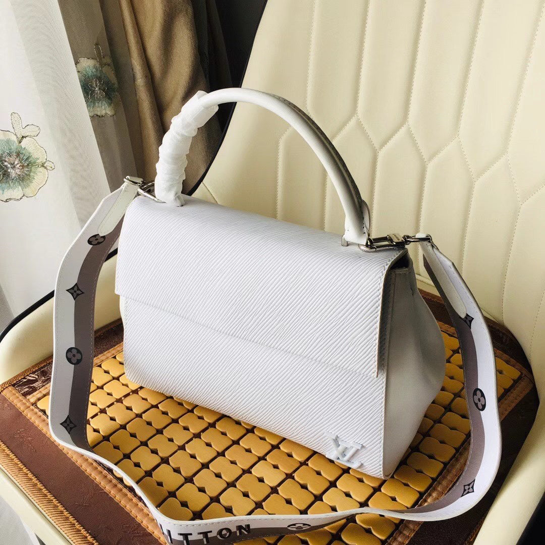 LV WOMENS BAG