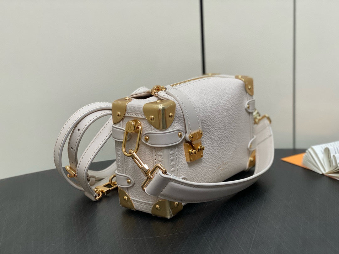 LV WOMENS BAG