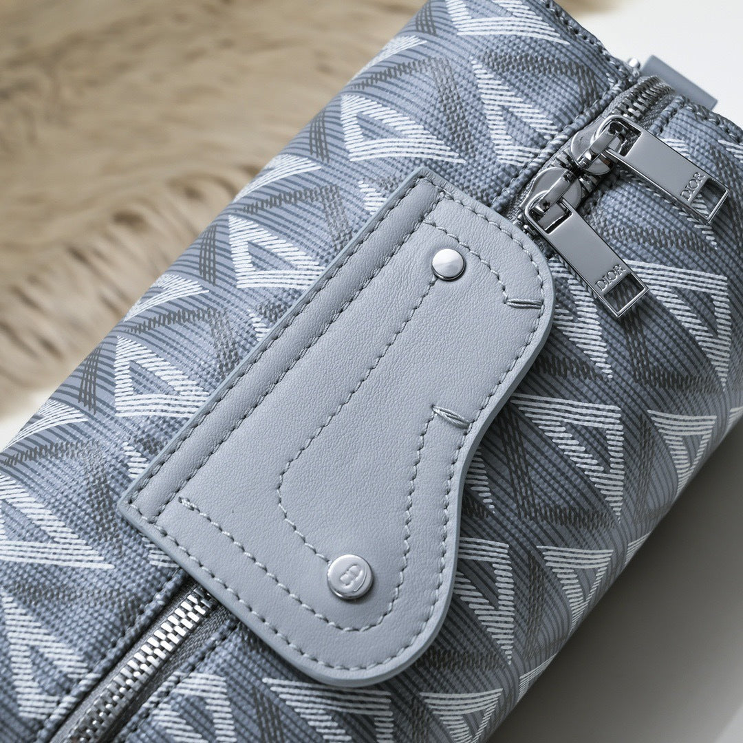 DIOR MESSENGER BAG