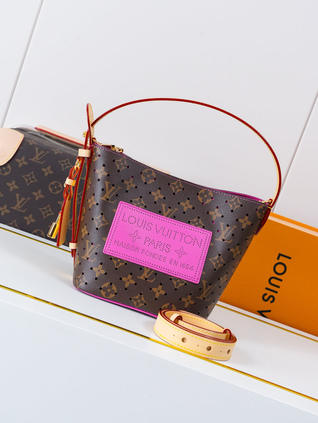 LV WOMENS BAG
