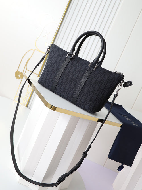DIOR MESSENGER BAG