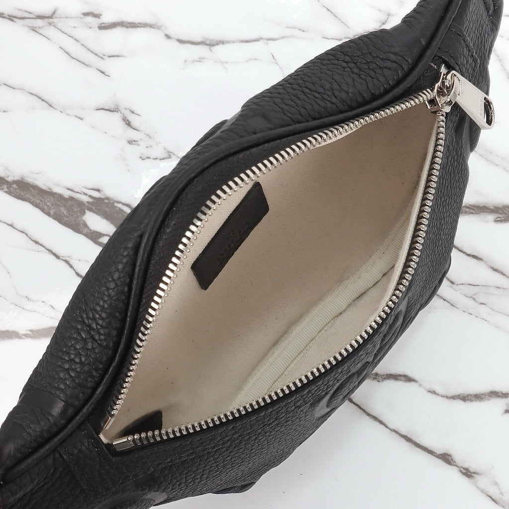 GUCCI MESSENGER BAG